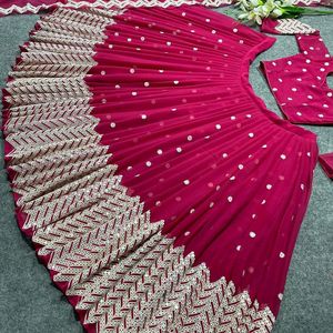 Beautiful Lehenga Choli Dupatta Set