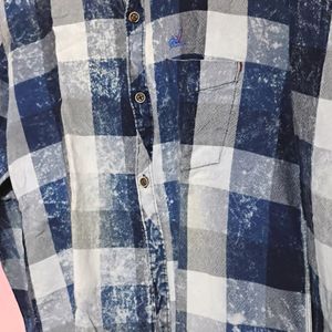 SIZE - 40in"L Men's Blue&White Check Shirt