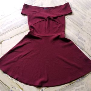 Maroon Women's Stretchable Polyester Wrap Dress