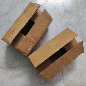 2 Packaging Cartoon Boxes