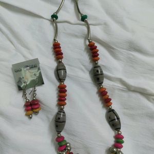 Neckpiece