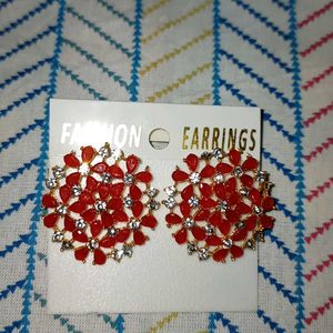 Earing Tops