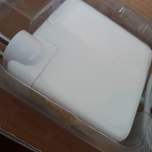 Apple MacBook Charger