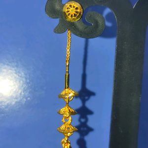 Suidhaga Earing Gold Plated