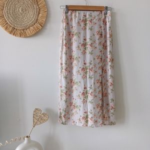 H&M Pretty Lilac Floral Skirt