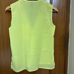 🆕H&M Lemon Yellow Women Top