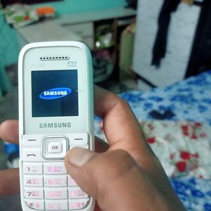 Samsung Guru