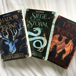 Shadow And Bone Book Set