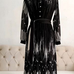 Vintage Sugar Black And White Pleated Dress