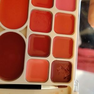 Lip And Cheek Palette