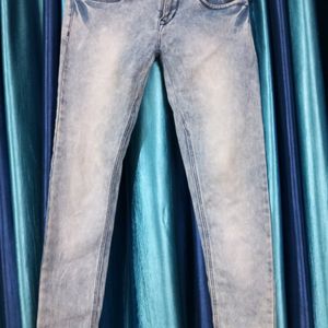 Shadded Light Blue Women Jeans👖