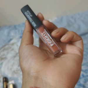 Nude Lipstick Combo