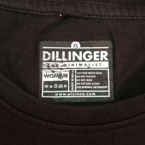 DILLINGER Women's Black Oversized Tshirt