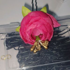 Kamal Flowers Pin