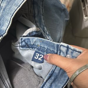 Slim Designer Jeans