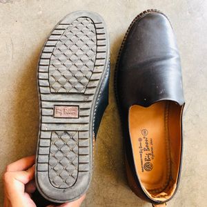 Black & Brown Belly Shoes For Men