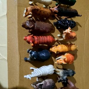 Set Of 15 Wild Animal Toys