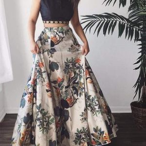 FLORAL SKIRT