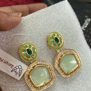 Mint Green Stone&dazzling Austrian Diamond Earring