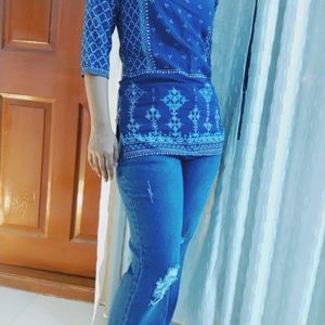 Blue Ripped Jeans For Women