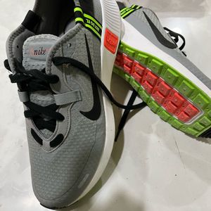 Unisex Sports Shoes