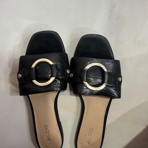 Aldo Flats