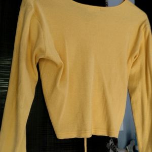 yellow full sleeves crop top