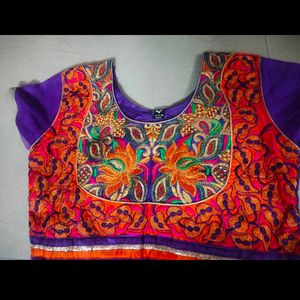 Women's Heavy Embroidered Kurta