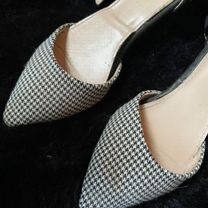 Checkered heels