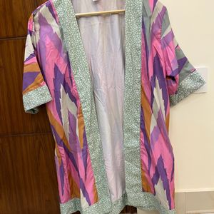 Set of 2- Abstract  Kimono Style Shrug With P