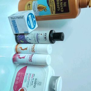 Combo Of Body Wash, Lotion, Spray, Shampoo, Cream