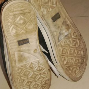 Converse Copy Slightly Used