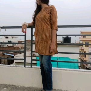 Combo Of Kurti & Jeans