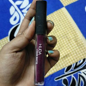 Combo Huda Beauty  Brown And Maroon Colour Lipstic