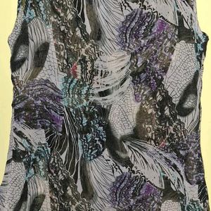 Printed Sleeveless Shirt For Women