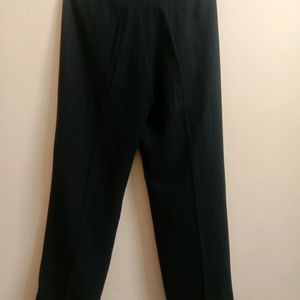 Black Straight Woman Trousers