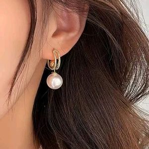 4-1golden Stud With Pearl Drop Earring