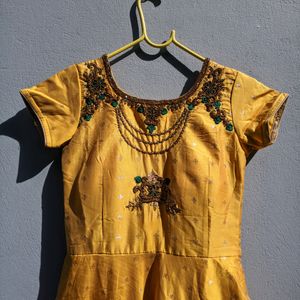 Women Ethnic Gown