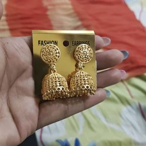 Golden Jhumki