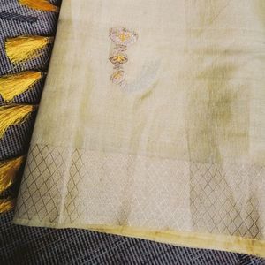 🆕Shimmery Lemon-Golden Saree