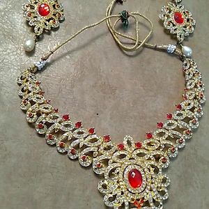 Red Necklace Set