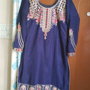 Kurta Set With Dupatta