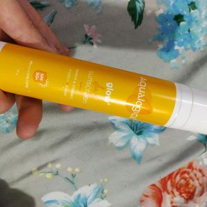 2 Aqualogica Sunscreens