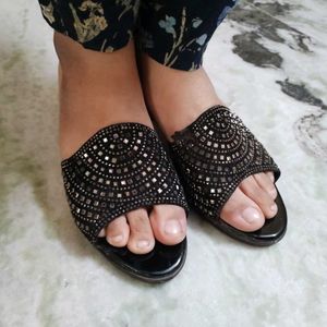 Black Sandal