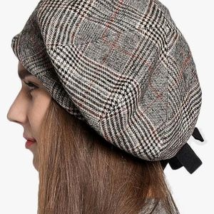 Checked Beret Hat