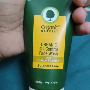 Combo Of Organic Harvest Face Wash And Serum