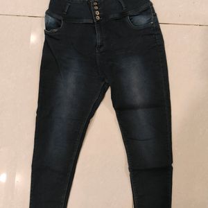 Blackish Blue Fade  High Rise 4 Button Jeans.