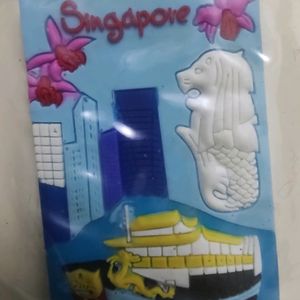 4 Singapore Souvenir Keychain