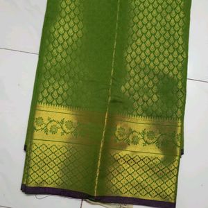 New Green Saree With Blouse Piece