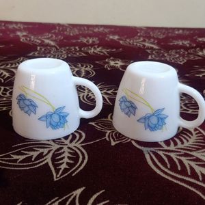 2 Cute Beautiful Small Tea Cups